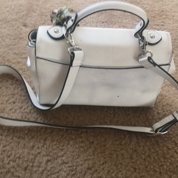 Purse - Picture 4 of 4